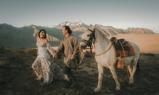 Must-have Accessories for Western Travel